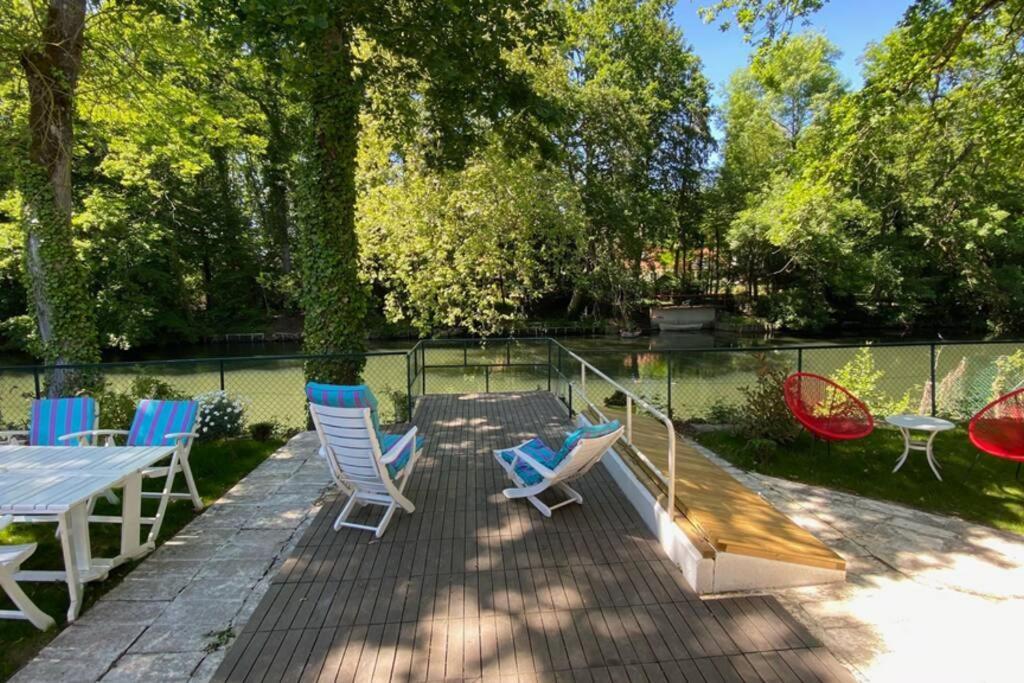 Loire Nature, Proche De La Ville Orléans Exteriér fotografie